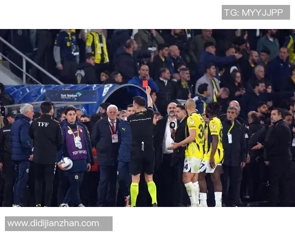 穆里尼奥怒斥欧足联罗马因争议点球被淘汰引发热议